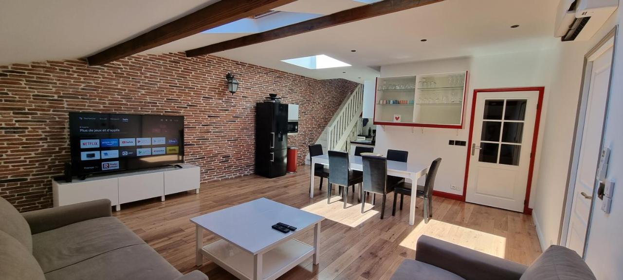 Loft 80M2 En Plein Coeur De La Vieille Ville 3 Etoiles 土伦 外观 照片