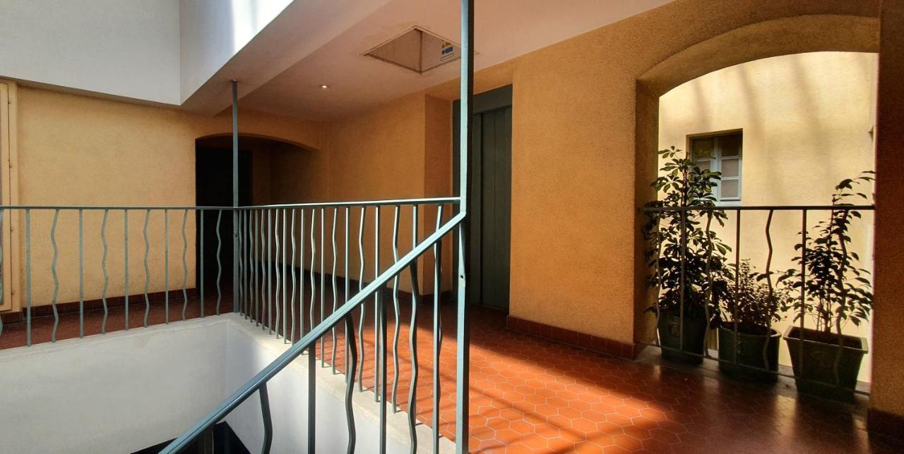 Loft 80M2 En Plein Coeur De La Vieille Ville 3 Etoiles 土伦 外观 照片