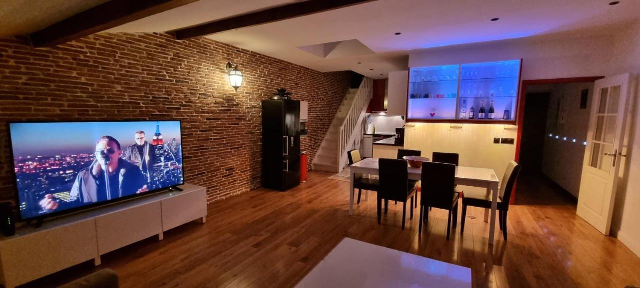 Loft 80M2 En Plein Coeur De La Vieille Ville 3 Etoiles 土伦 外观 照片